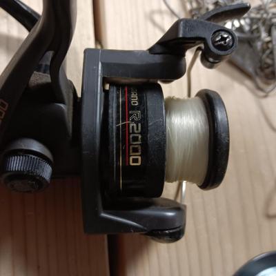 SHIMANO R2000 REEL, NEW LURES, FISHING LINE, BOBBERS AND STRINGER