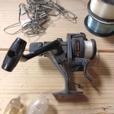 SHIMANO R2000 REEL, NEW LURES, FISHING LINE, BOBBERS AND STRINGER