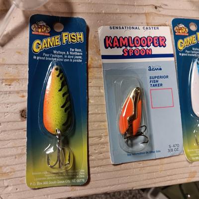 SHIMANO R2000 REEL, NEW LURES, FISHING LINE, BOBBERS AND STRINGER