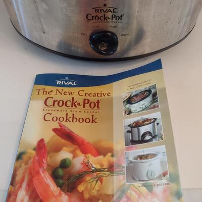 Rival Crock Pot with Recipe Book