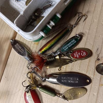 FISHING TACKLE AND BOXES