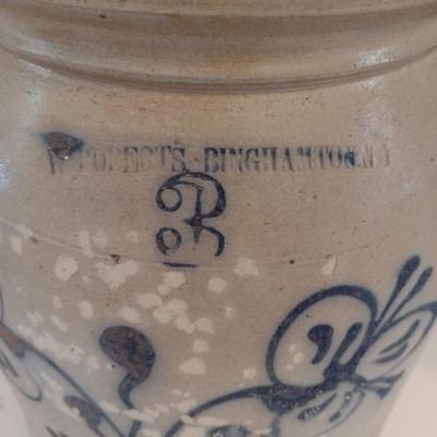 W. Roberts Binghamton, NY Stoneware Crock