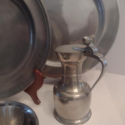 Collection of Metal Serve Ware- Mostly Pewter
