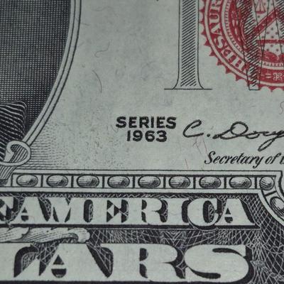 Sale Photo Thumbnail #316: (2) 1963 RED SEAL $2 Bills, These are consecutive and from the same serial number set as Lot 41.