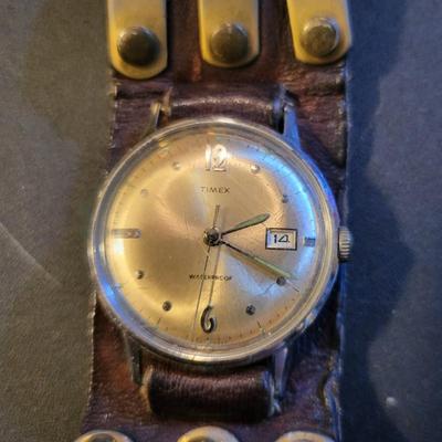 Sale Photo Thumbnail #335: Timex Watches (Untested Needs Batteries)