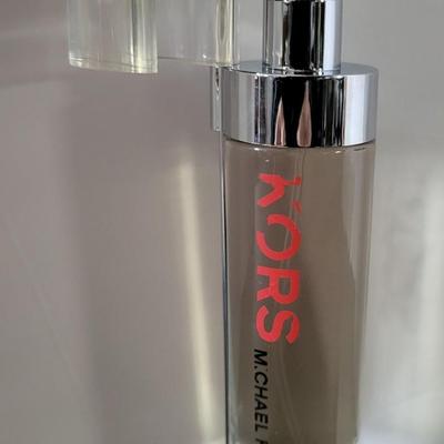 Sale Photo Thumbnail #496: Kors Michael Kors Perfum Spray 1.7o.z 50 ml