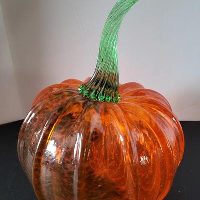 Sale Photo Thumbnail #508: Wheaton Signed 2011 Orange Glass Pumpkin