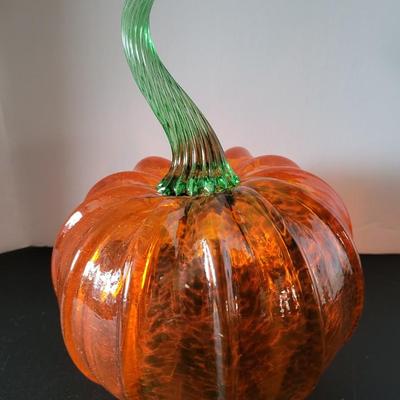 Sale Photo Thumbnail #513: Wheaton Signed 2011 Orange Glass Pumpkin