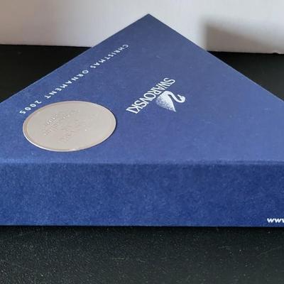 Sale Photo Thumbnail #535: 2005 Swarovski Snowflake Christmas Ornament