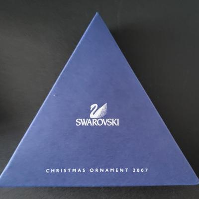 Sale Photo Thumbnail #547: 2007 Swarovski Snowflake Christmas Ornament