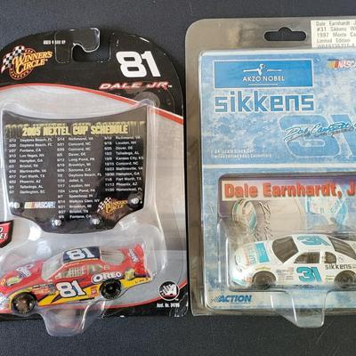 Sale Photo Thumbnail #747: Dale Earnhardt Jr Sikkens Limited Edition & Winners Circle (slight crease in right corner as pictured)