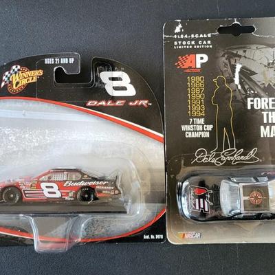 Sale Photo Thumbnail #770: Dale Earnhardt Jr AP Action & Winners Circle ( has crease on top of package as pictured)