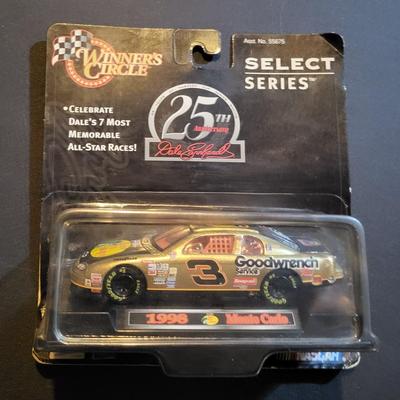 Sale Photo Thumbnail #826: Dale Earnhardt 25th Anniversary Winners Circle
