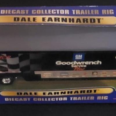 Sale Photo Thumbnail #841: Dale Earnhardt Diecast Collector Trailer Rig (has a small rip on box as pictured)