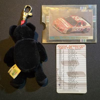 Sale Photo Thumbnail #861: Dale Earnhardt Mini Plaque & Keychains