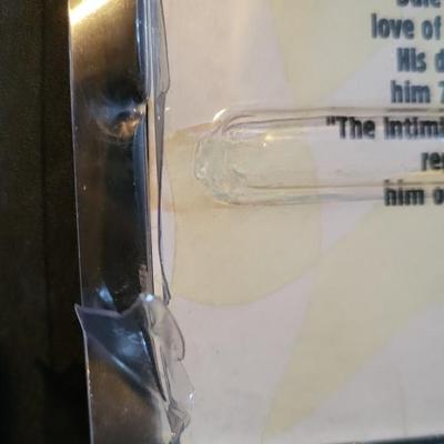 Sale Photo Thumbnail #866: Dale Earnhardt Lighter & Rookie of the Year Knife (package has cut as pictured, unopened)