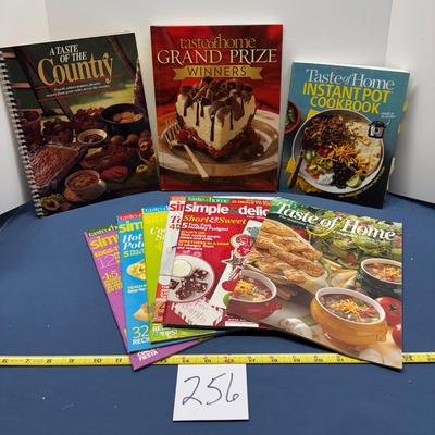 Taste of Home Cookbook Lot