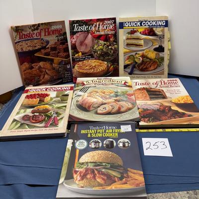 Taste of Home Cookbook Lot