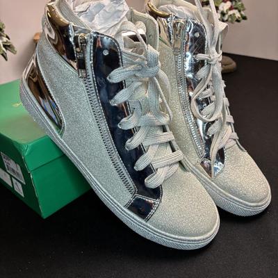 Lauren Lorraine Silver Glitter Tennis Shoes 7