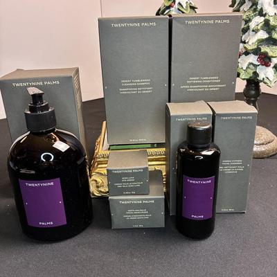 7 Piece Twentynine Palms Skincare and Haircare Set