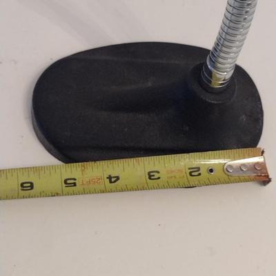 Table Top Magnifying Glass with Cast Metal Base