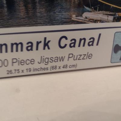 Pair of Jigsaw Puzzles- New in Package- 1000 Pieces Each