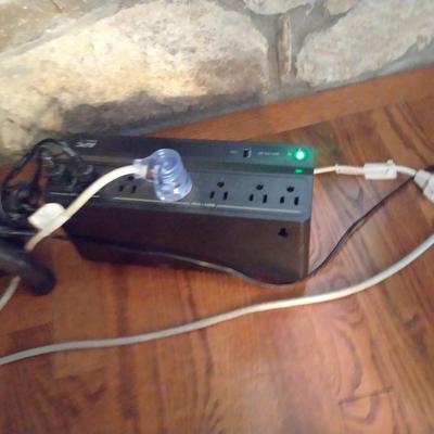 Med-Lift Wide Lift Chair with Battery Backup