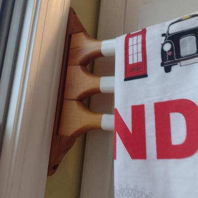 Duck Design Kitchen Towel Holder