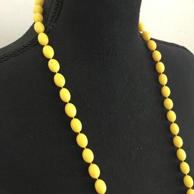 Vintage, lemon, yellow bead, necklace, flapper style necklace