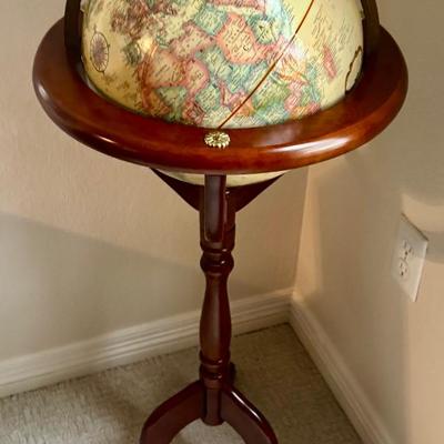 Floor globe
