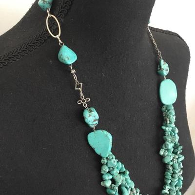 Beautiful vintage, faux, turquoise, stone statement, necklace