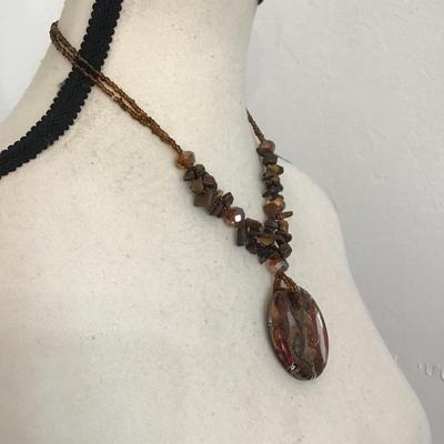 Sale Photo Thumbnail #122: Beautiful glass beaded, polished, agate, Mirano glass pendant necklace. Please see attached photos.