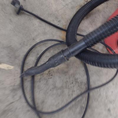 Craftsman 2 Gallon Vacuum Cleaner