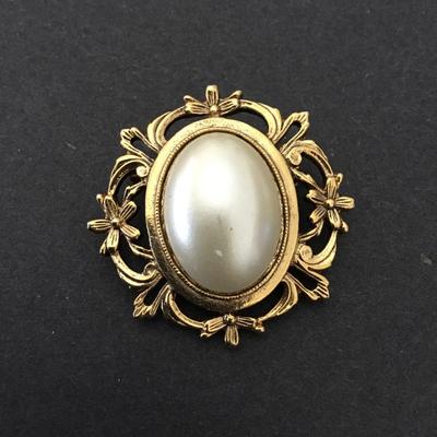 Sale Photo Thumbnail #199: Please see attached photos