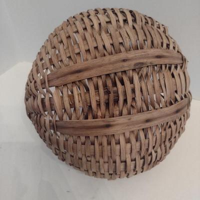 Hand Woven Eye of God Gathering/Buttocks Basket