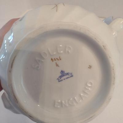 Sadler Porcelain Tea Pot