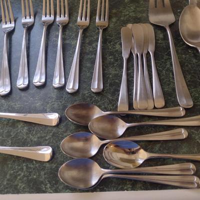 Stainless Steel Flatware- Assorted Makers- Approx Pieces