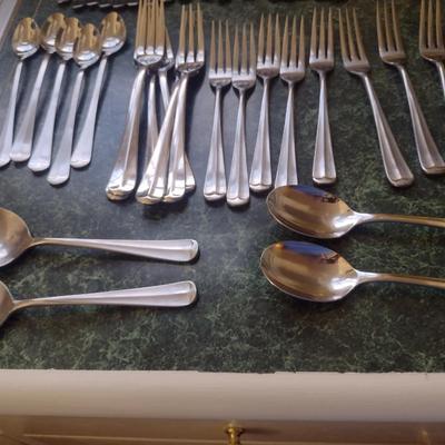Stainless Steel Flatware- Assorted Makers- Approx Pieces