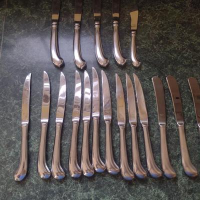 Assorted Steak and Table Knives- Estia, Gorham