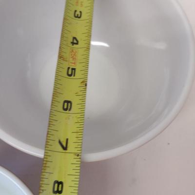 Pyrex Nesting Bowls- Three Pieces- Woodland Pattern