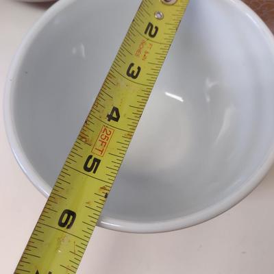 Pyrex Nesting Bowls- Three Pieces- Woodland Pattern