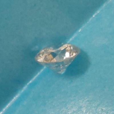 GIA CERTIFIED NATURAL EARTH MINED DIAMOND