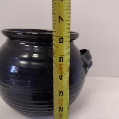 Rowantrees Pottery (Bluehill, Maine) Bean Pot with Lid