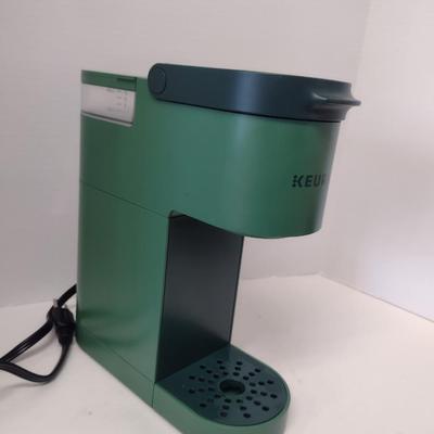Keurig Coffee Maker: Model K-Mini