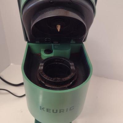 Keurig Coffee Maker: Model K-Mini