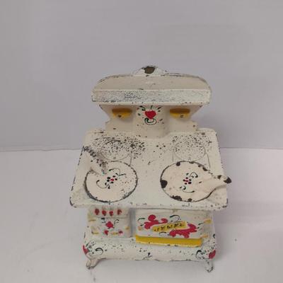 Vintage Miniature Cast Iron 'Jewel' Salesman's Sample Stove