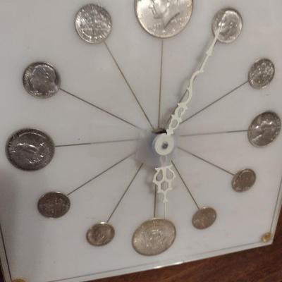 Last United States Silver Change Battery Operated Clock Genuine Coins of 1964