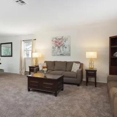 Sale Photo Thumbnail #6