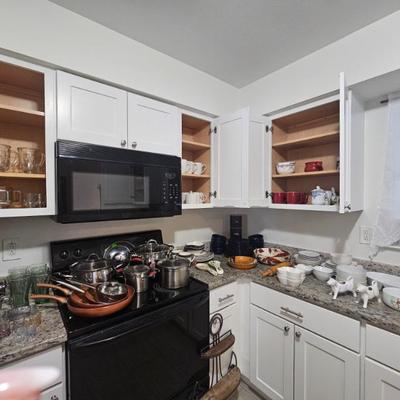 Sale Photo Thumbnail #153