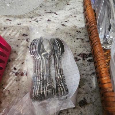 Sale Photo Thumbnail #194